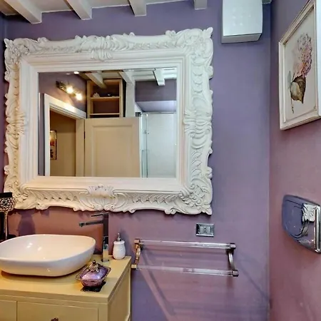 Guelfo Luxury Loft Apartment *