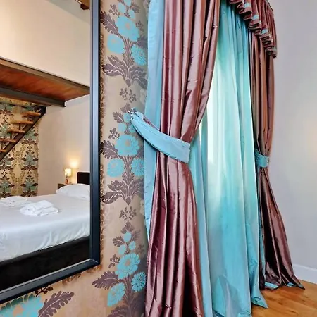 Guelfo Luxury Loft Apartment *